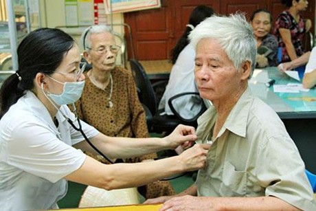 Priorité aux soins médicaux pour les personnes méritantes, les personnes âgées et les enfants